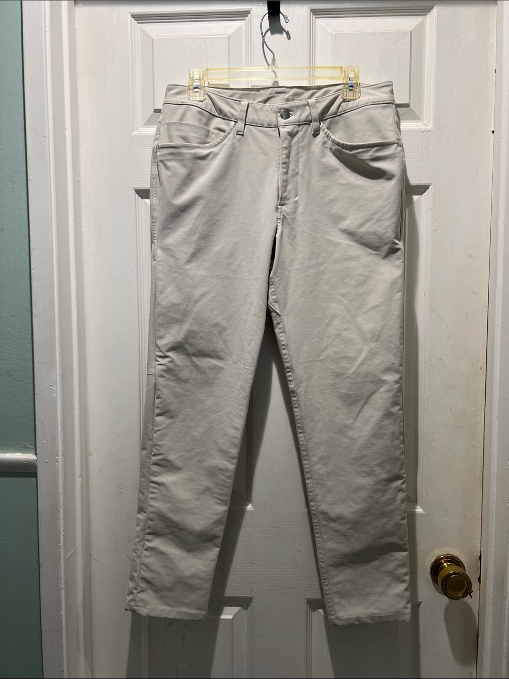 lululemon athletica Men's Light Cream Casual Pants
